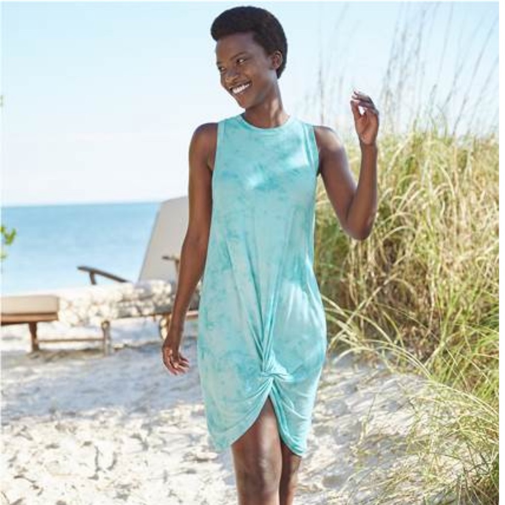 ✨NWT✨Venus blue swim cover up!